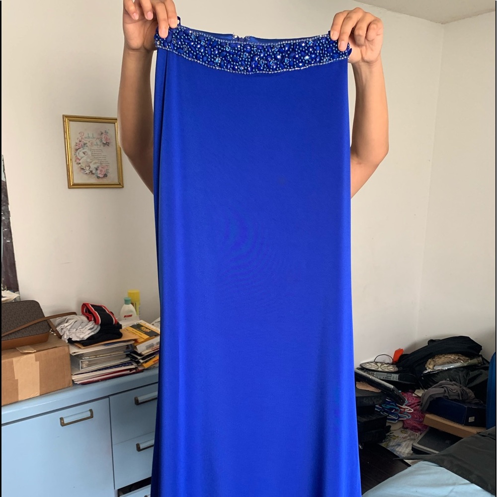 Royal Blue Prom/Formal Dress - Picture 5 of 8